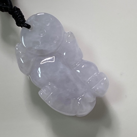 Lavender Jade Pendant Necklace | Carved Jade Amulet | Natural Stone Jewelry - Picture 4 of 5
